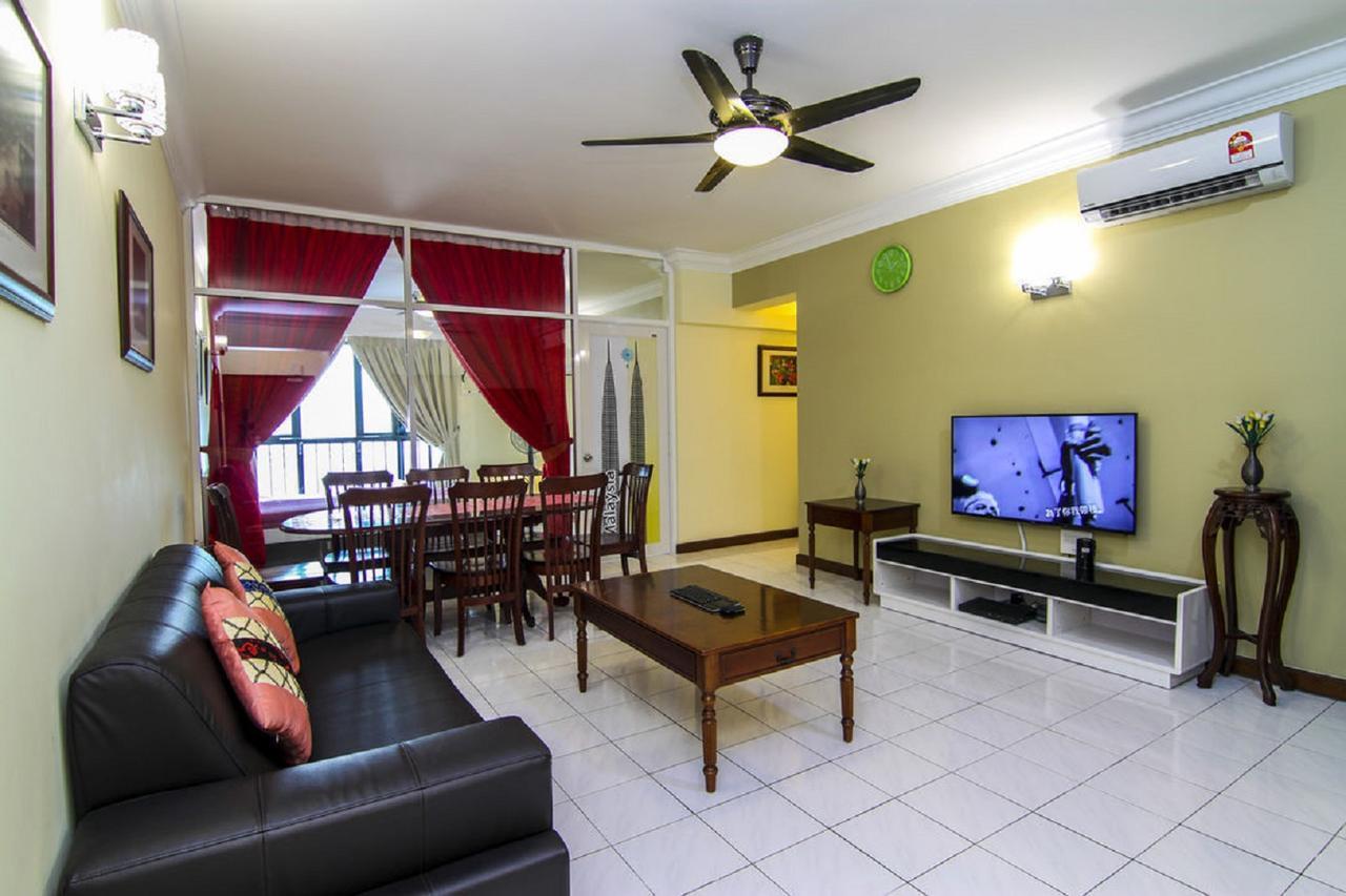 Pwtc Bistari Service Apartment Kuala Lumpur Zimmer foto